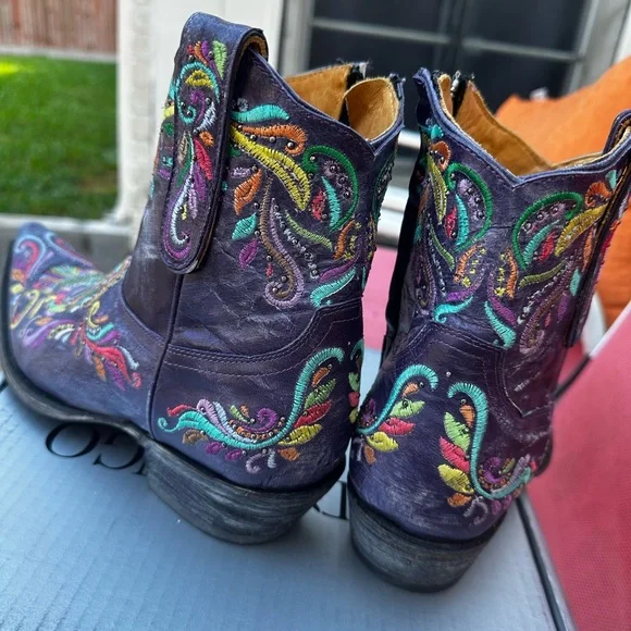 Old Gringo Women's Multicolor Embroidered Ankle Boots - Picture 7 of 9